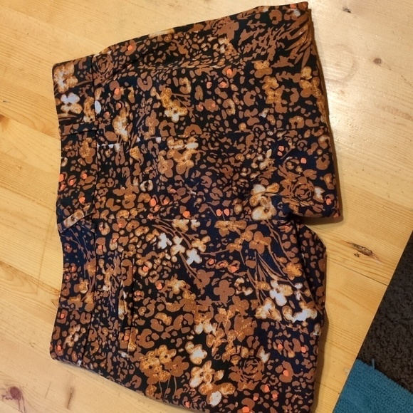 Anthropologie's Essential Slim Ankle Pants Size 2 - EUC - Picture 6 of 13